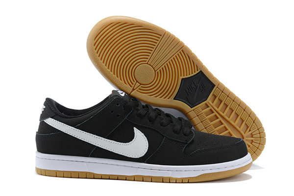 Women's Dunk Low SB Black Shoes 0132 Women's Dunk Low SB Black Shoes 0132